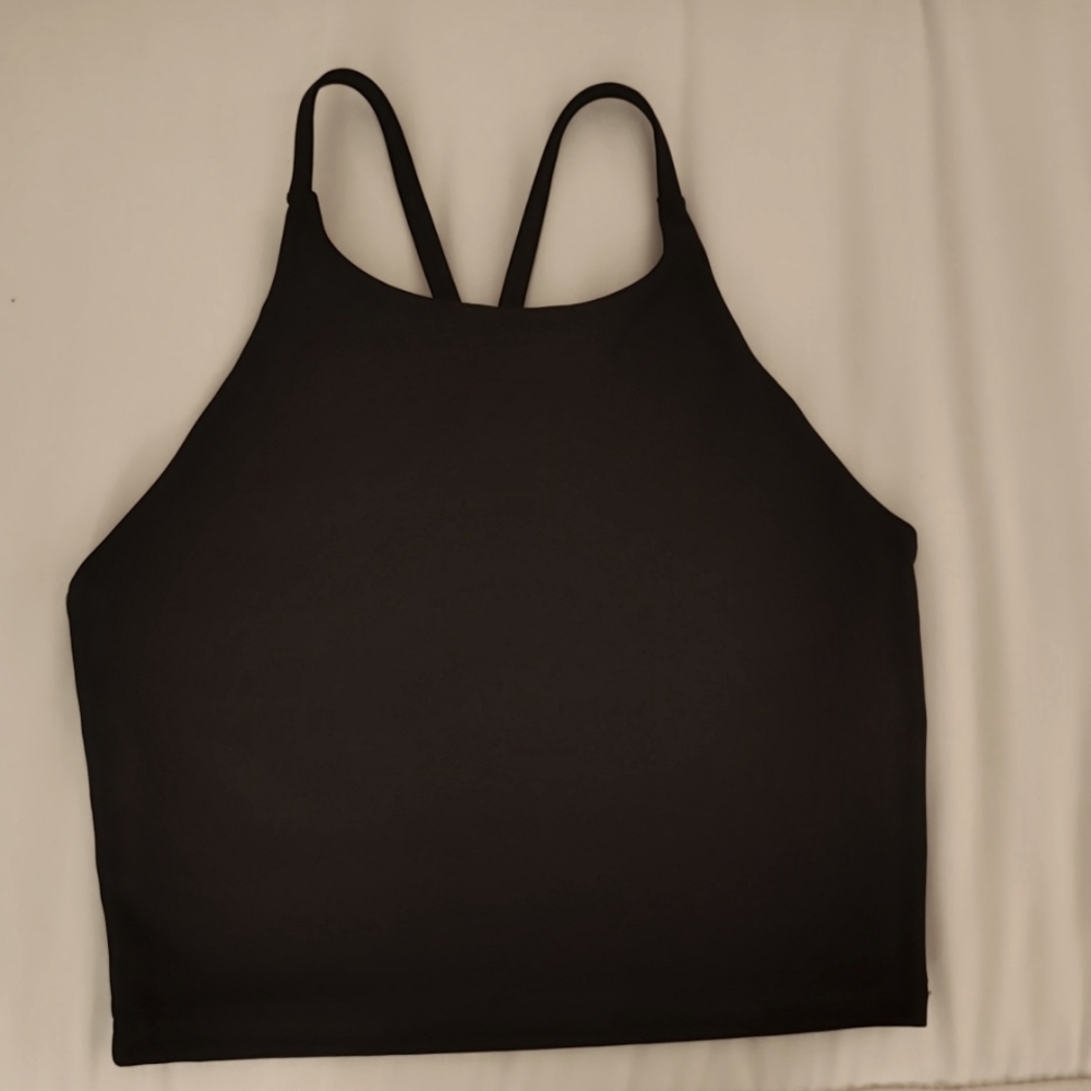 Old Navy Active powersoft Sports bra new w/o tags size S black